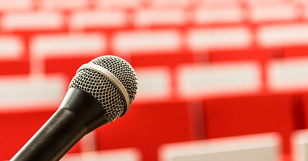 Yellowfin プレゼントでデータストーリーをコンテキストとともに提供する方法